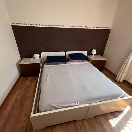 Gianfranca - Sentiti A Casa